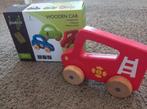 Houten brandweerauto, Kinderen en Baby's, Speelgoed | Houten speelgoed, Ophalen of Verzenden, Zo goed als nieuw
