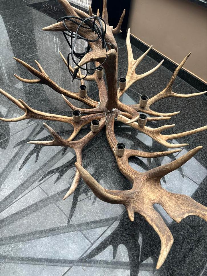 Geweien Kroonluchter - Uniek & Handgemaakt, Huis en Inrichting, Lampen | Kroonluchters, Nieuw, Overige materialen, Ophalen of Verzenden