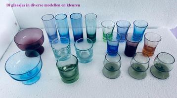 18 Glaasjes 1 koop € 25 Borrel Likeur Cocktail Glas Kristal beschikbaar voor biedingen