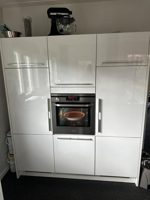 Keuken Nexxt125 hoogglans wit met inbouwapparatuur, Huis en Inrichting, Keuken | Complete keukens, Gebruikt, Enkelwandige keuken