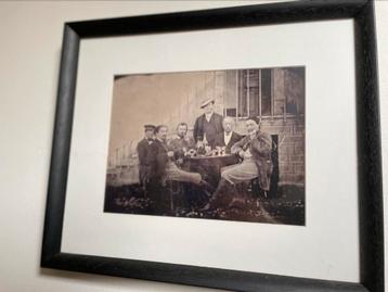 Foto Vincent van Gogh met andere schilders in Parijs beschikbaar voor biedingen