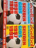 Voetbal International seizoensgids 1997-1998 en 1998-1999, Boeken, Sportboeken, Balsport, Zo goed als nieuw, Verzenden