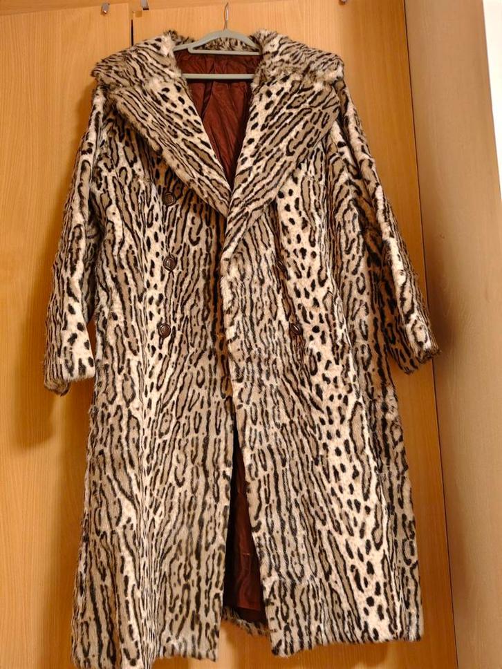 Vintage Berghaus bontjas, Kleding | Dames, Jassen | Zomer, Gedragen, Maat 42/44 (L), Beige, Ophalen