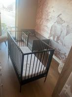 Design ledikant - Coming Kids Bliss Box zwart, Ophalen, Zo goed als nieuw, Ledikant