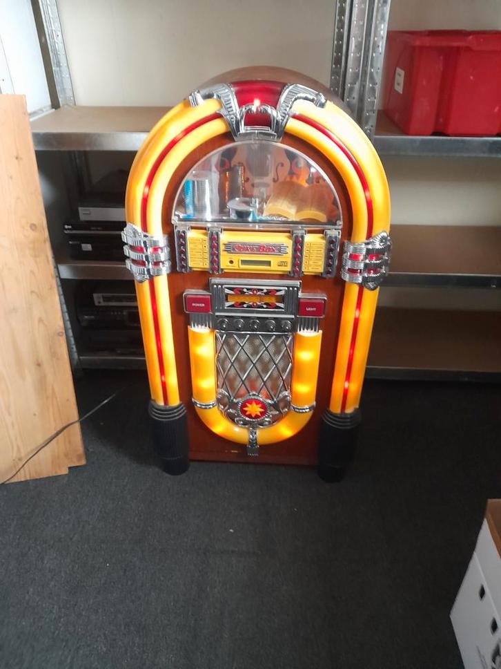 Retro Replica jukebox, Verzamelen, Automaten | Jukeboxen, Gebruikt, Overige merken, 1970 tot heden, Ophalen