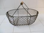 brocante metaal mand voor eieren of als fruit mand, Ophalen of Verzenden