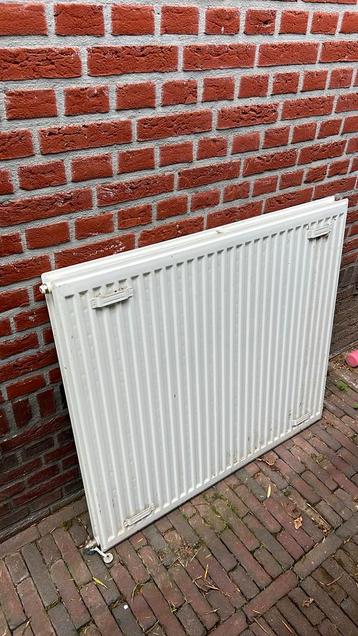 radiator 100x90 beschikbaar voor biedingen