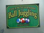 Encyclopaedia of Ball Juggling, Ophalen of Verzenden, Zo goed als nieuw
