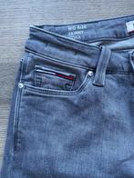 TOMMY HILFIGER spijkerbroek grijs nieuwstaat W24 / L32 D20, Overige jeansmaten, Ophalen of Verzenden, Zo goed als nieuw, Grijs
