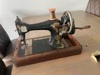 oude HANDNAAIMACHINE - GRATIS AF TE HALEN, Hobby en Vrije tijd, Naaimachines en Toebehoren, Ophalen, Gebruikt, Naaimachine, Pfaff