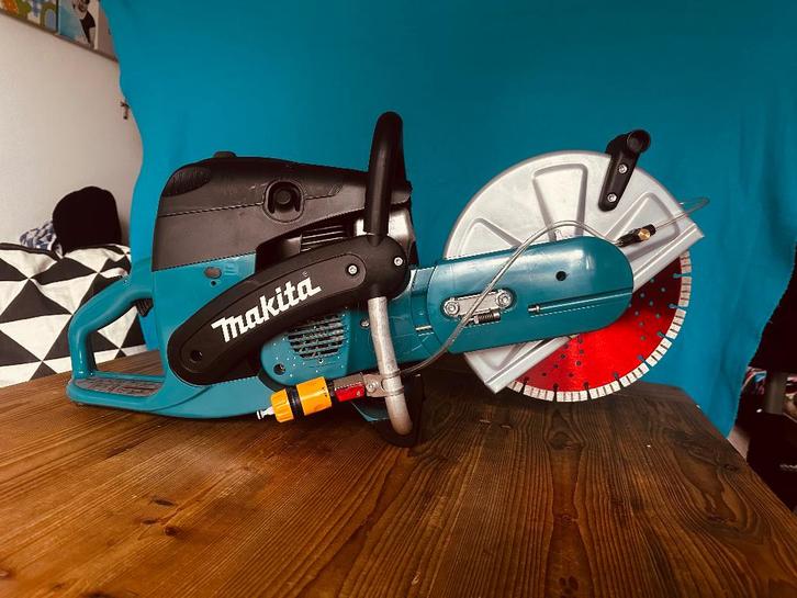 Doorslijper/bandenzaag Makita, Doe-het-zelf en Verbouw, Gereedschap | Slijpmachines, Nieuw, Overige typen, 1000 watt of meer, Ophalen