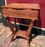 Antiek tafeltje met opbergruimte, Antiek en Kunst, Antiek | Meubels | Tafels, Ophalen