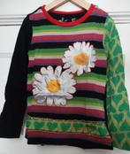 Desigual T-shirt maat 5/6 (116) - gestreept/bloemen - koopje, Desigual, Meisje, Ophalen of Verzenden, Zo goed als nieuw