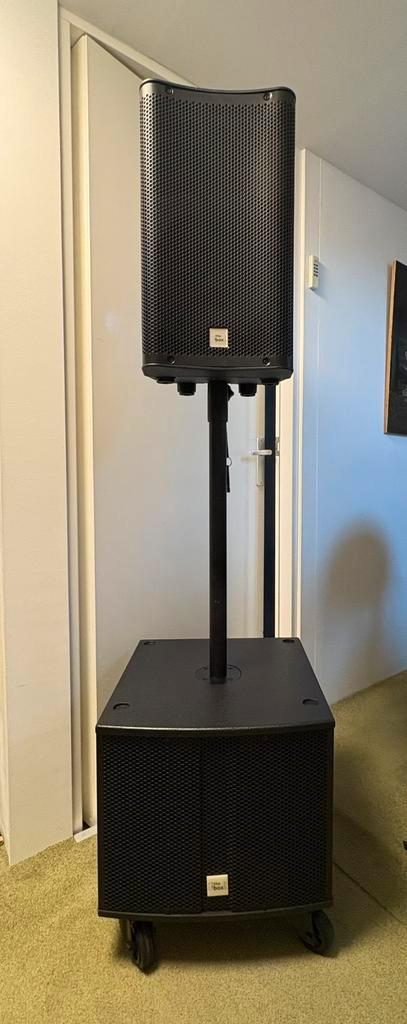 Te koop: geluidsinstallatie (geweldig ook voor e-drum), Muziek en Instrumenten, Versterkers | Keyboard, Monitor en PA, Zo goed als nieuw