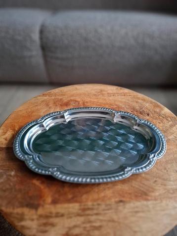 Schaal beschikbaar voor biedingen