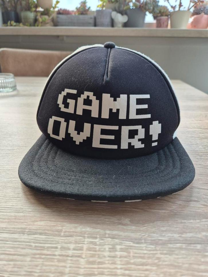 “Vans  Nintendo – Super Mario ‘Game Over’ Trucker Cap, Kleding | Heren, Hoeden en Petten, Zo goed als nieuw, Pet, One size fits all