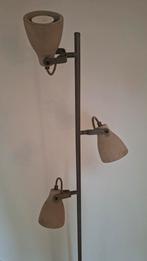 Betonlook 3-lichts vloerlamp, Huis en Inrichting, Lampen | Vloerlampen, Ophalen, Zo goed als nieuw, 150 tot 200 cm