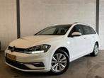 Volkswagen Golf Variant 1.0 TSI MASSAGE NAP CARPLAY DEALER, Voorwielaandrijving, Stof, Euro 6, 1200 kg