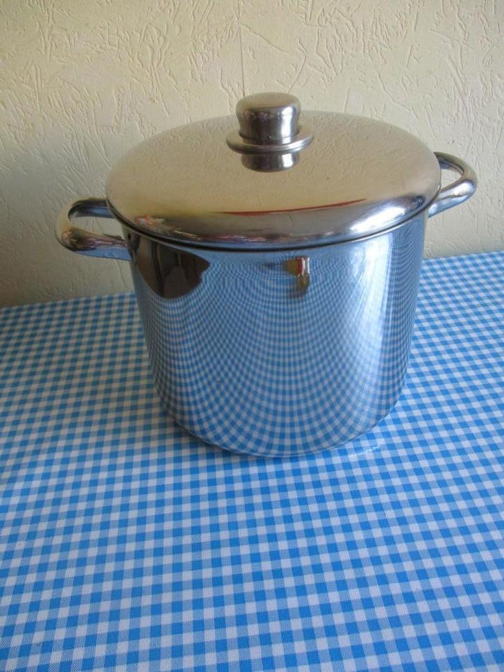 Soeppan - 6 liter, Huis en Inrichting, Keuken | Potten en Pannen, Zo goed als nieuw, Kookpan of Snelkookpan, Rvs, Keramische plaat