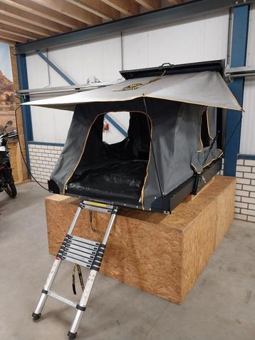 Unieke kans! Gebruikte Hardshell daktent Quick Pitch MiniMax beschikbaar voor biedingen