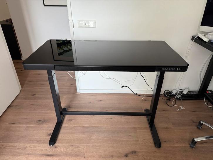High quality, standing desk / elektrisch sta bureau, Huis en Inrichting, Bureaus, Gebruikt, Stabureau, Elektrisch, Ophalen