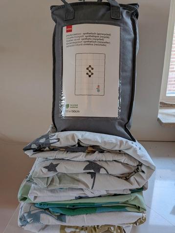 Dekbed + 4 Hoezen 120x150 Kinderbed beschikbaar voor biedingen