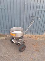 ❄️️ Zoutstrooier RVS zware kwaliteit, strooit mooi breed ✅️, Ophalen, Gebruikt