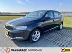 Skoda Rapid Spaceback 1.0 TSI Grt Clever | PDC | Navigatie, Stof, Gebruikt, 95 pk, Met garantie (alle)