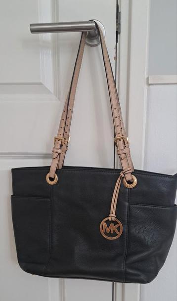 Zeer mooie Michael Kors tas - zwart beschikbaar voor biedingen