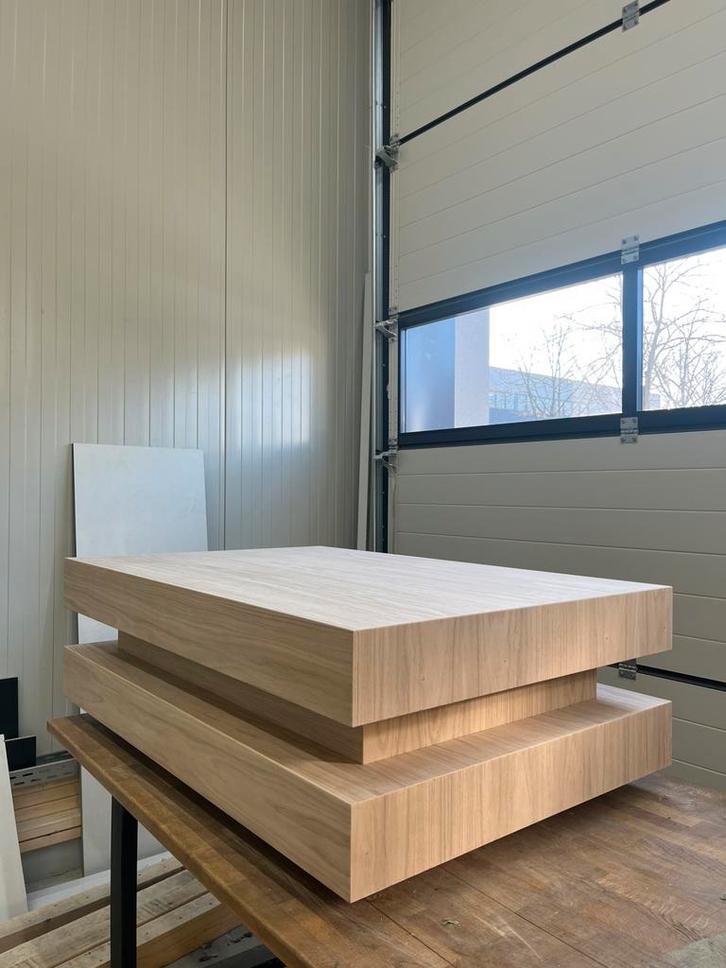 Salontafel van eiken fineer, Huis en Inrichting, Tafels | Salontafels, Zo goed als nieuw, Minder dan 50 cm, 50 tot 100 cm, 100 tot 150 cm
