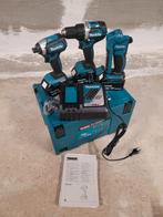 Makita DLX3090TJ boor- en schroefmachine + lamp en accu's, Doe-het-zelf en Verbouw, Gereedschap | Boormachines, Ophalen of Verzenden