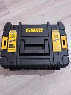 Dewalt Gereedschapskoffer multitool, Ophalen, Gevuld, Gebruikt