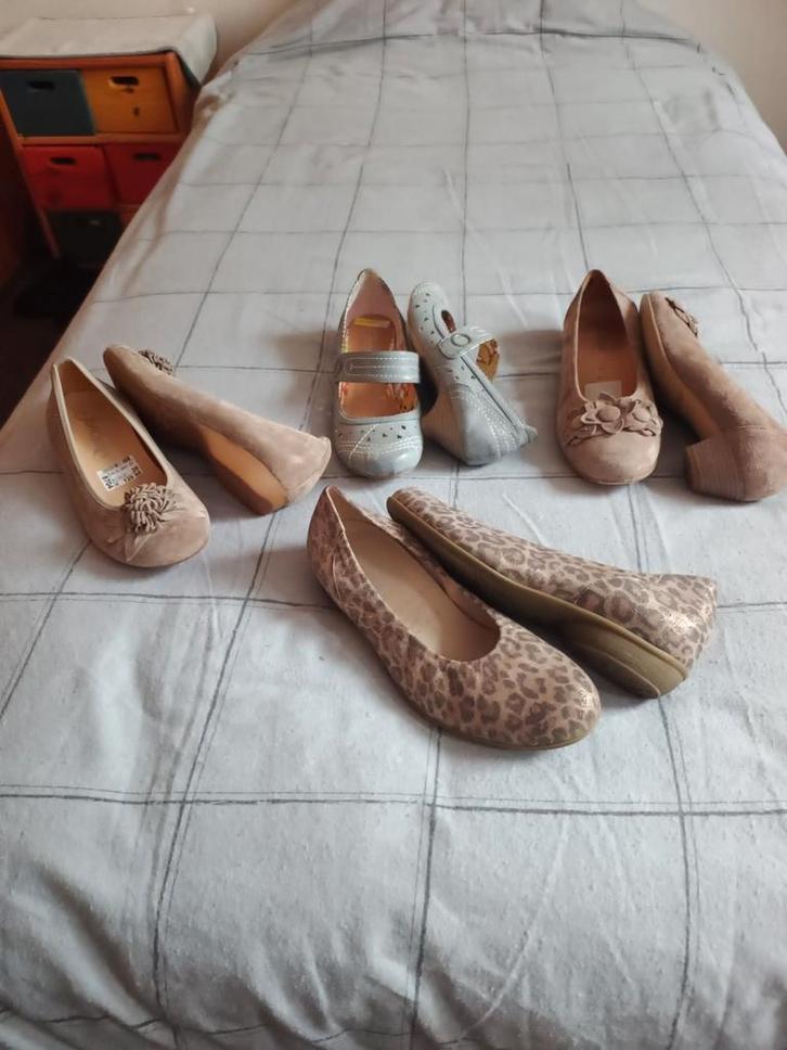 4 paar dames schoenen, Durea, Footnote, Gabor., Kleding | Dames, Schoenen, Nieuw, Ballerina's, Beige, Ophalen of Verzenden