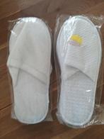 Hotel slippers 2 paar voor 1,50, Ophalen, Nieuw
