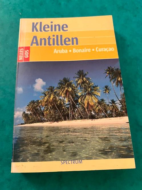 C. Walter Kleine Antillen, Aruba, Bonaire, Curacao paperback, Boeken, Reisgidsen, Gelezen, Ophalen of Verzenden