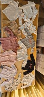 Maat 68 t-shirts lange mouw meisje babykleding, Kinderen en Baby's, Babykleding | Baby-kledingpakketten, Ophalen of Verzenden