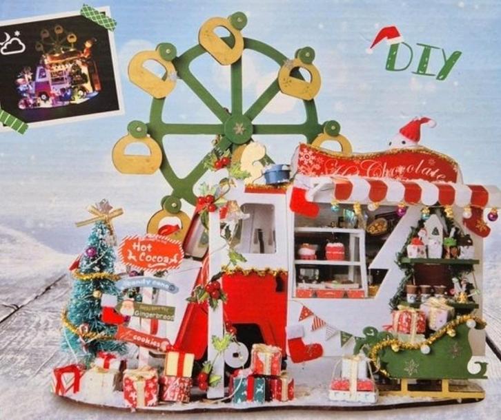 Crafts & Co. DIY Christmas Food Truck met licht en beweging, Hobby en Vrije tijd, Knutselen, Nieuw, Knutselwerk, Ophalen of Verzenden