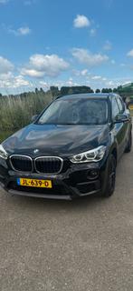 BMW X1 1.5 Sdrive 18I 2016 Zwart. Leren bekleding. Trekhaak, 136 pk, 74 €/maand, Zwart, Handgeschakeld