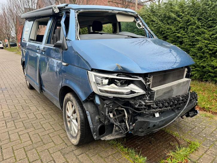 Volkswagen T6 California Beach 2.0 TDI Camper, Auto diversen, Schadeauto's, Handgeschakeld, Diesel, Overige carrosserieën, Blauw