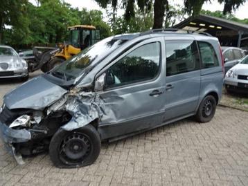 Mercedes Vaneo bj 2005 170 CDI AUT voor demontage. beschikbaar voor biedingen