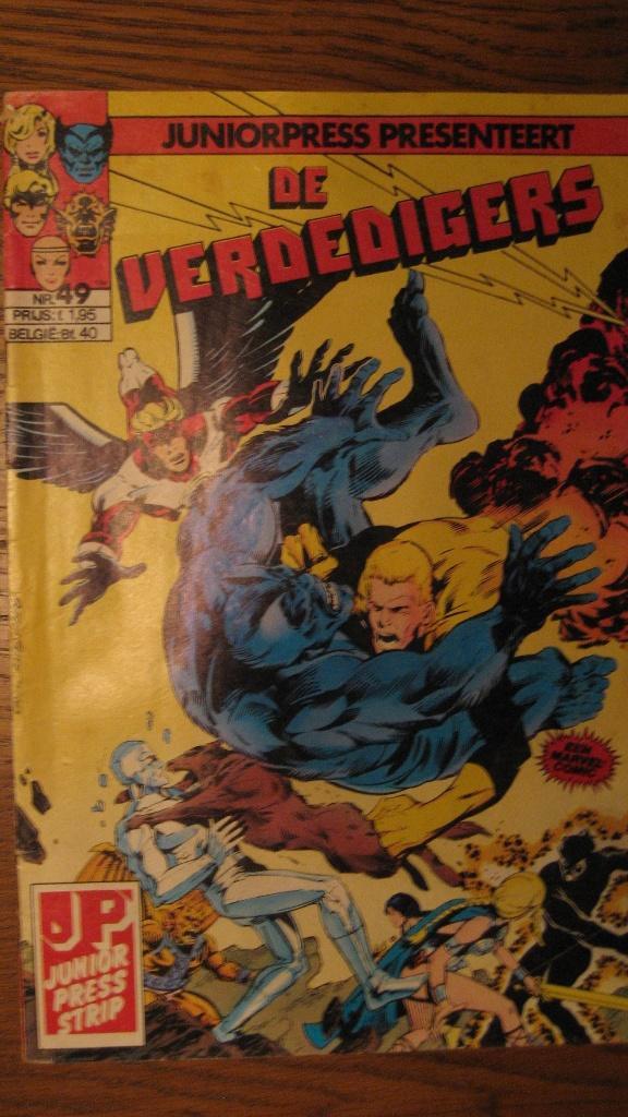 Stripboek De Verdedigers - Op weg naar WO III, Boeken, Stripboeken, Gelezen, Eén stripboek, Ophalen of Verzenden