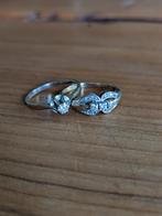 2 Witgouden 14k Ringen, Sieraden, Tassen en Uiterlijk, Ringen, Gebruikt, Wit, Ophalen of Verzenden, 17 tot 18