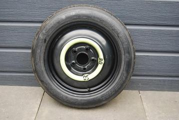 KIA / HYUNDAI reserve wiel thuis komer 5 x 108 Maxxis band.  beschikbaar voor biedingen