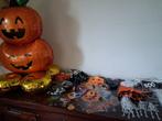 Halloween slingers / feestartikelen, Ophalen of Verzenden, Gebruikt, Versiering, Halloween of Griezel