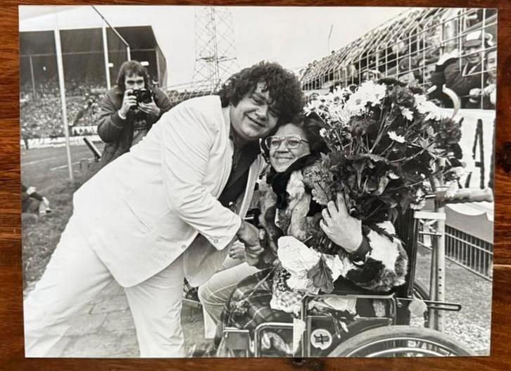 Voetbal originele persfoto André Hazes Sparta PSV 22-11-1981, Verzamelen, Sportartikelen en Voetbal, Overige typen, Ophalen of Verzenden