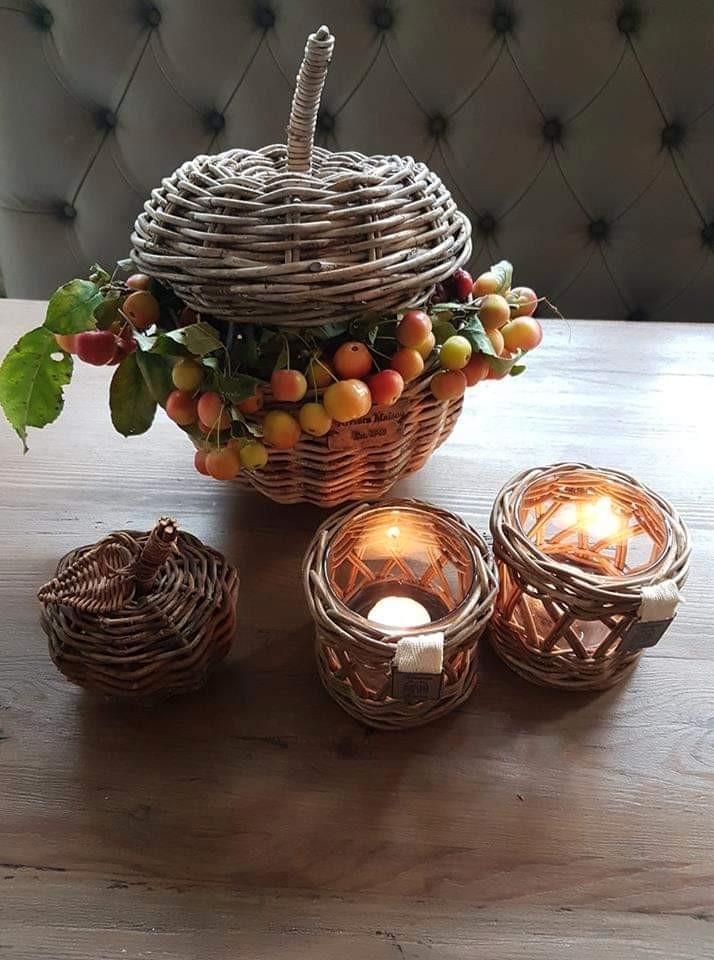 Rivièra Maison rustic rattan fruitmand
opbergmand, Huis en Inrichting, Woonaccessoires | Schalen en Manden, Zo goed als nieuw