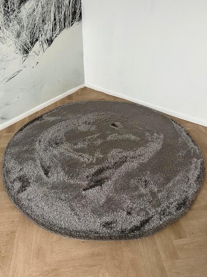Vloerkleed Glamour Shaggy 200cm rond taupe, Huis en Inrichting, Stoffering | Tapijten en Kleden, Nieuw, 200 cm of meer, 200 cm of meer