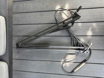 Microfoonarm met kabel - Studio/Podcast beschikbaar voor biedingen