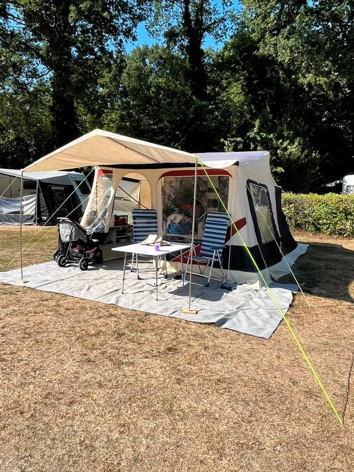 Vouwwagen Jamet 2004 met complete inboedel, Caravans en Kamperen, Vouwwagens, Jamet, tot en met 6, Blauw, Aanwezig, Ophalen