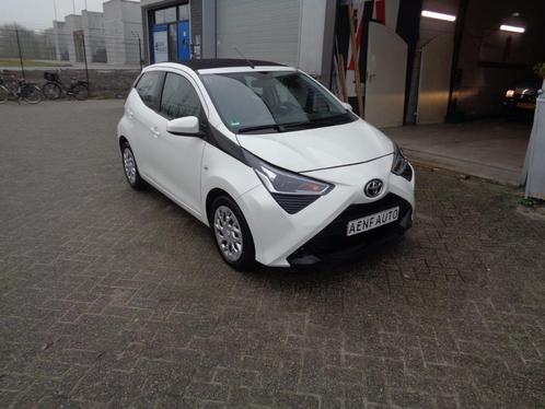 Toyota Aygo 1.0 Vvt-i 72pk Cabriodak 5Drs 2019 Wit, Auto's, Toyota, Particulier, Aygo, ABS, Achteruitrijcamera, Airbags, Airconditioning